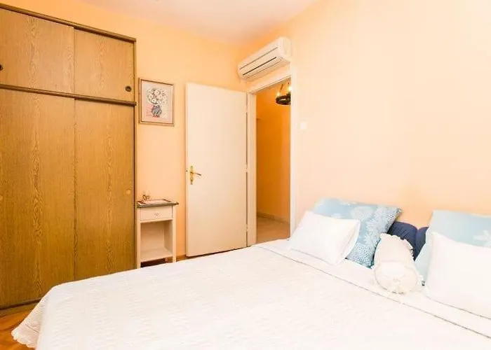 Apartment Vukoja - One-Bedroom Apartment With Balcony